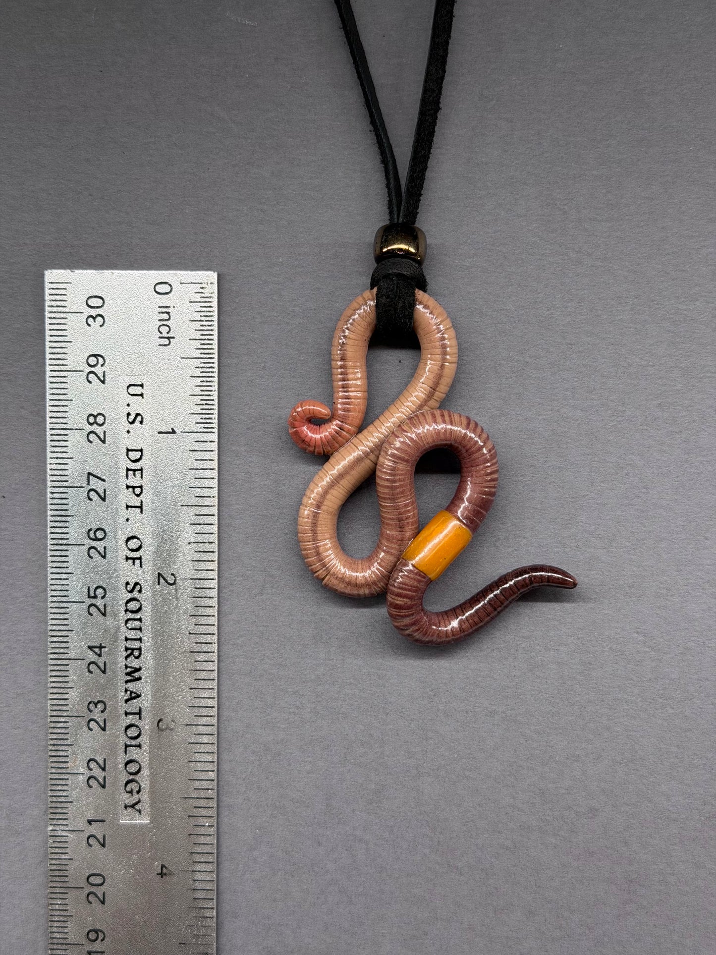 TITWOAK - Worm Pendant 22
