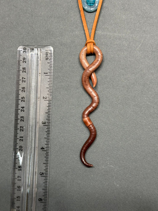 Sauworman - Worm Pendant 40