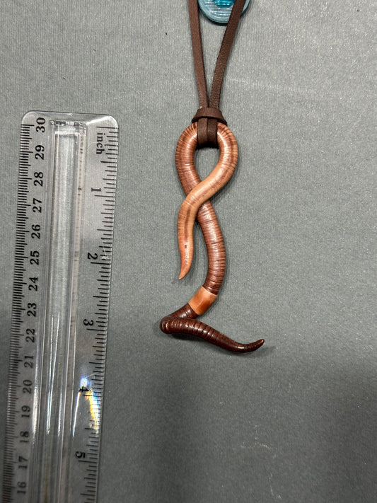 Edworm Cullen - Worm Pendant 36