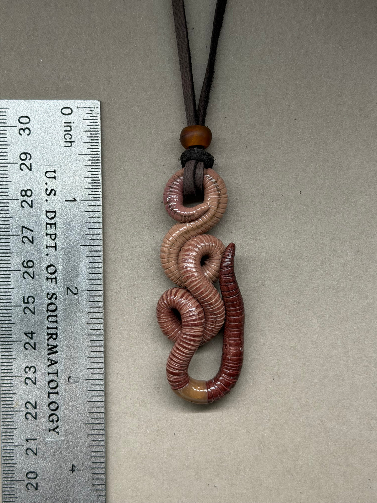 Squirmione - Classic Crawler Worm Pendant 67