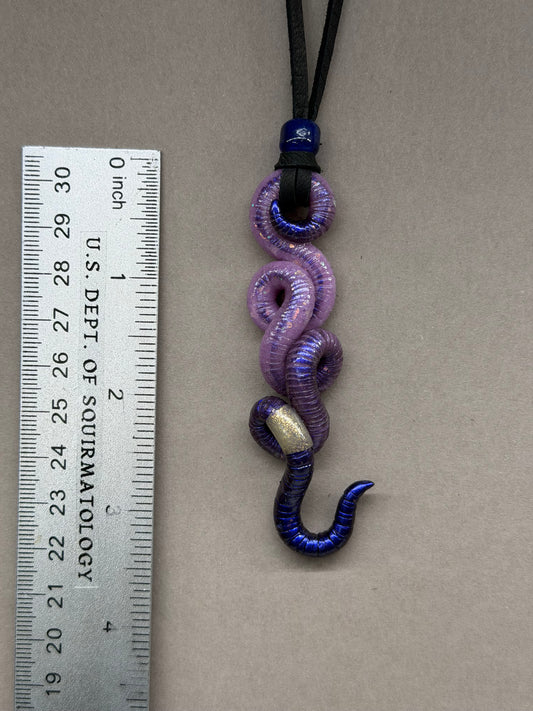 Benedig Compostpatch - Opal Worm Pendant 33