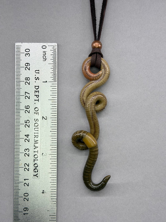 Dirt Reynolds - Worm Pendant 70