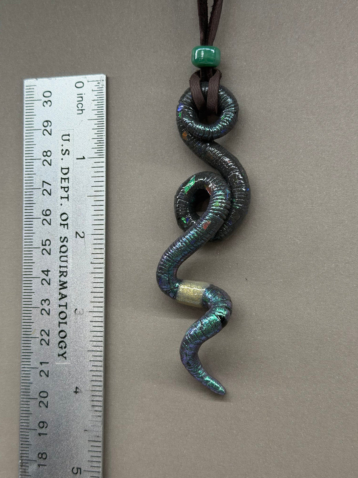 Julius Caesworm - Insquirmary Worm Pendant 5