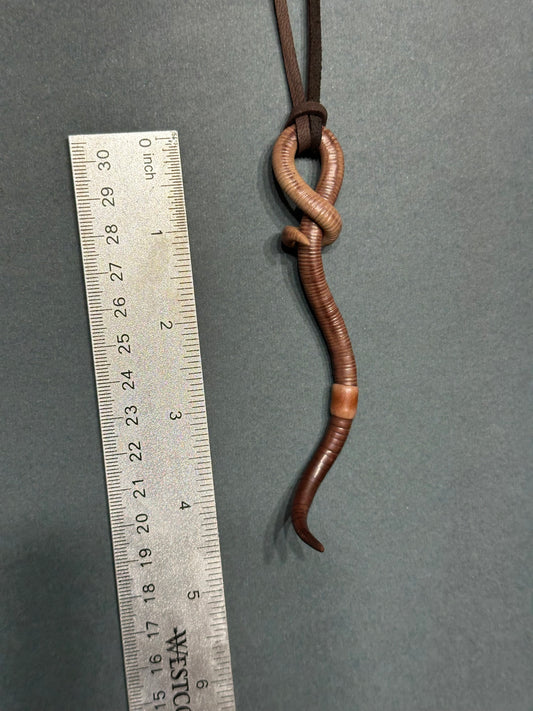 TITWOAK - Worm Pendant 22
