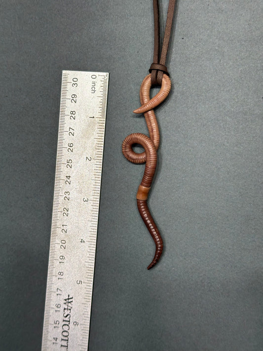 Squiggward - Worm Pendant 10