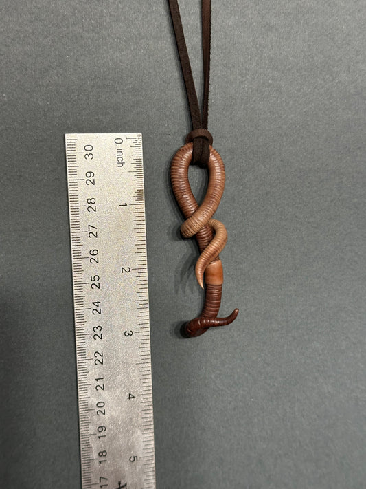 Annelid Skywalker - Worm Pendant 3