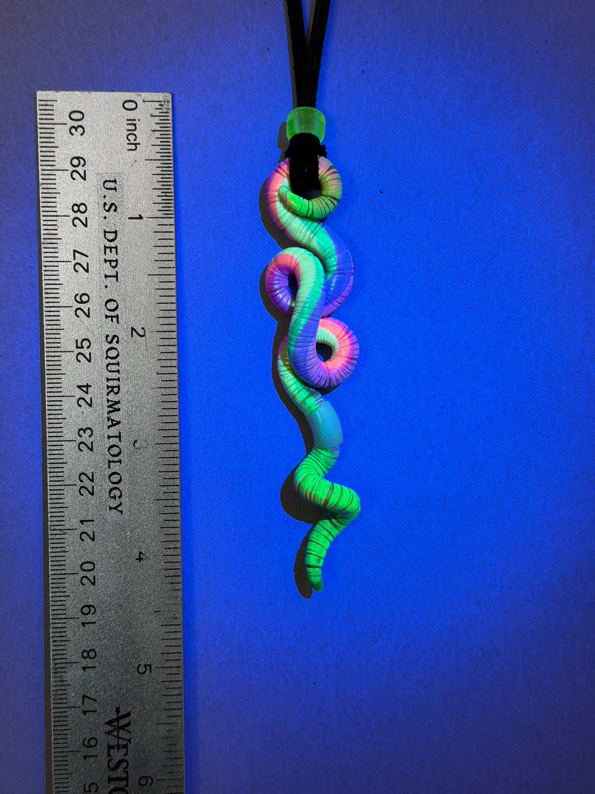 Obi Worm Kenobi - Neon Worm Pendant 5
