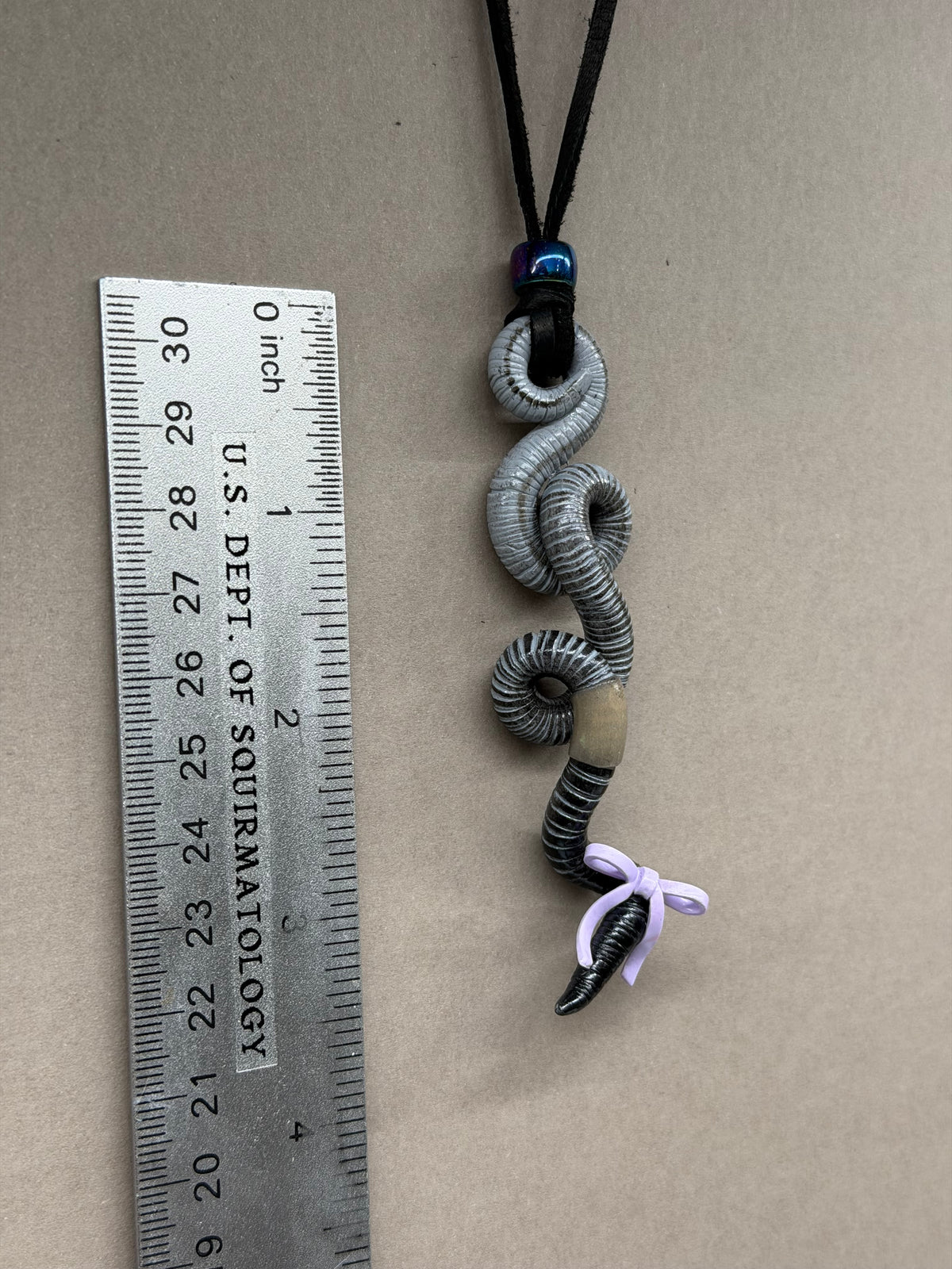 Monica - Worm Girlfriend Pendant 49