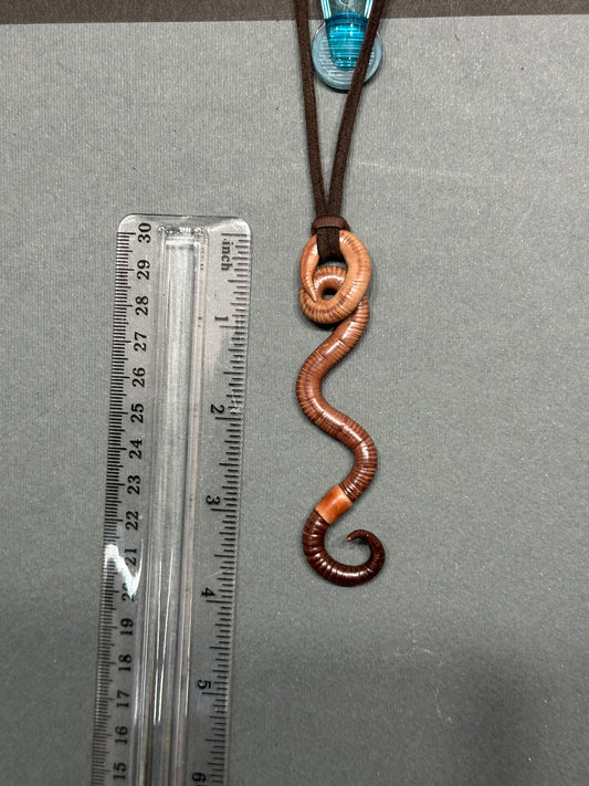 TITWOAK - Worm Pendant 22