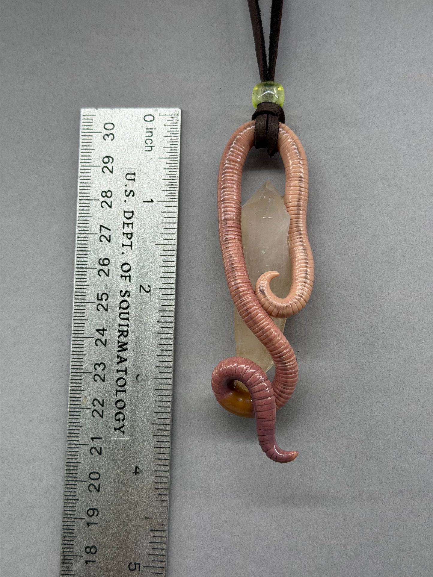 Aragworm Elessquirm, Heir of Isildworm, King of Gondworm and Wormnor - Quartz Point Worm Pendant 107