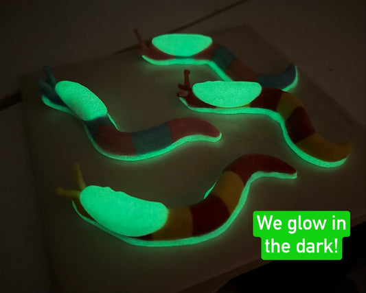Meryl Creep - Glow in the Dark Gummy Slug Figurine 4