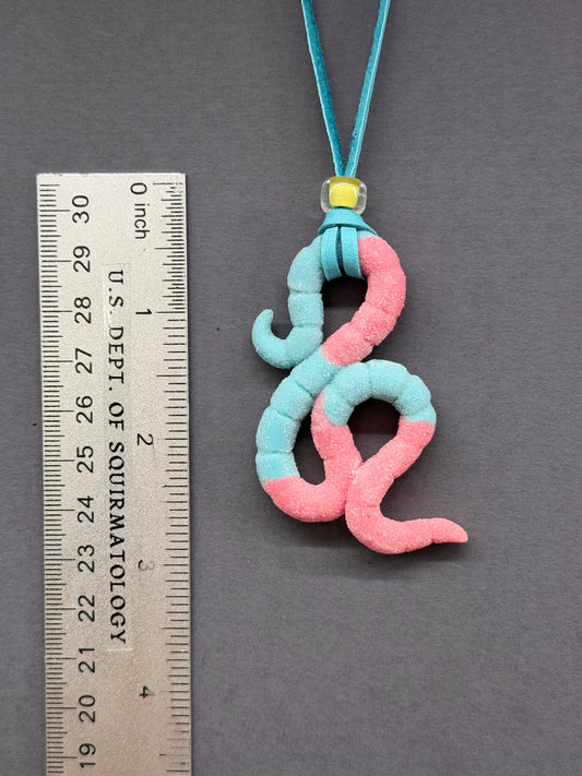 Sigwormy Weaver - Gummy Worm Pendant 8