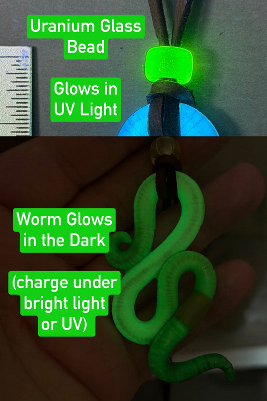 Sidewalk Sharon - Glow-in-The-Dark Worm Pendant 60