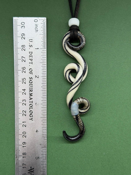 Wormold Squirmzenegger - Worm Pendant 78