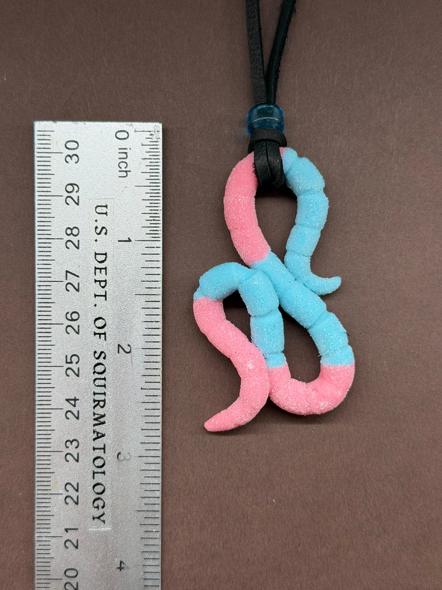 Squiggward - Gummy Worm Pendant 10
