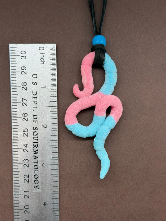 Sigwormy Weaver - Gummy Worm Pendant 8